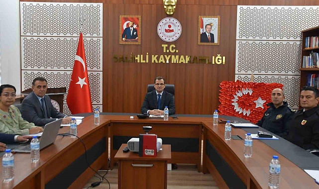 Salihli’de metruk binalar konuşuldu