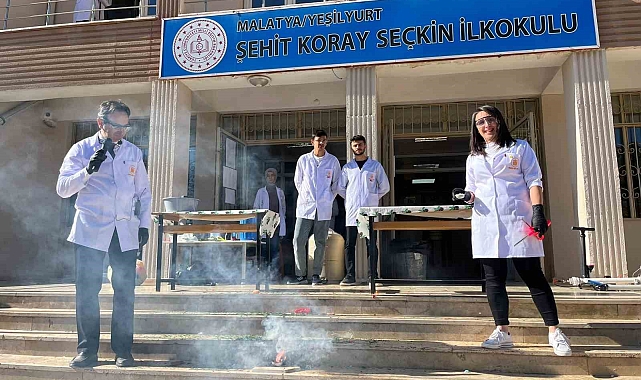 Şehit Koray Seçkin İlkokulu'nda bilim şenliği coşkusu