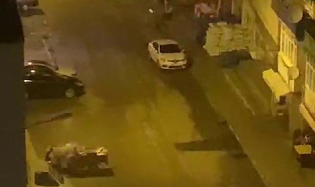 Sokak ortasında pompalı tüfekle rastgele ateş ettiler