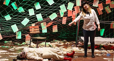 “Sonsuzluğun Tedirginliği” Serdivan’da seyirciyle buluştu