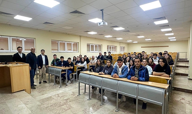 Sporcu üniversite adayları SUBÜ’yü tanıdı