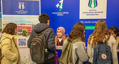 SUBÜ iki şehirde üniversite adaylarıyla buluştu