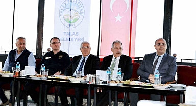 Talas’ta merkez muhtarlarla istişare