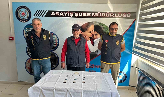 Telefonun şarjı bitince 400 bin TL dolandırılmaktan son anda kurtuldu