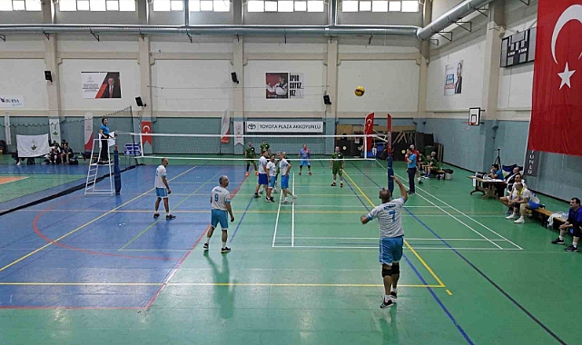 Türkiye Veteran Voleybol Turnuvası’nda şampiyonlar belli oldu