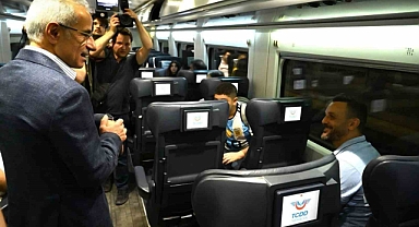 Ulaştırma ve Altyapı Bakanlığından öğretmenlere, ’Öğretmenler Günü’ sürprizi