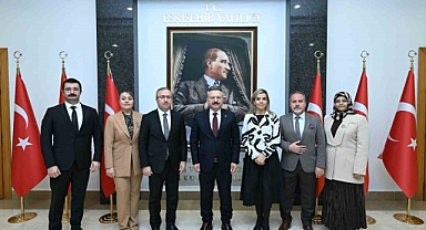 Vali Aksoy öğretmenlerle bir araya geldi