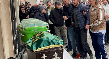 Yeliz öğretmen ve minik kızı gözyaşlarıyla son yolculuğuna uğurlandı