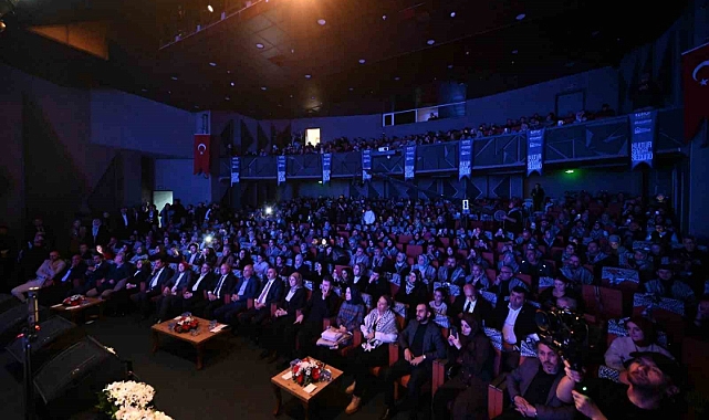 Yıldırım’da ’insanlık adına’ kültür sanat sezonu başladı