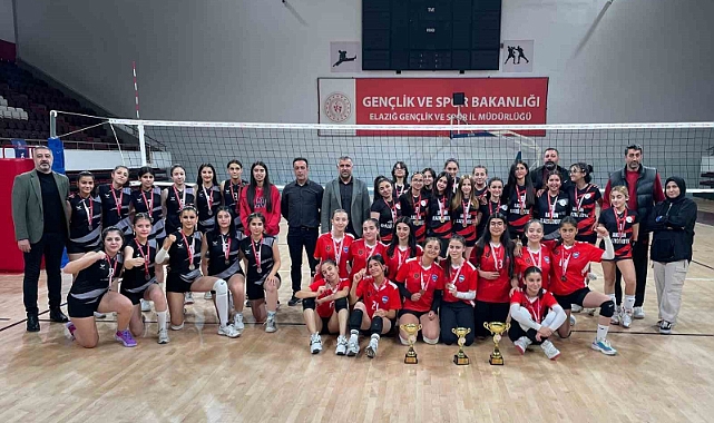 Yıldız Kız Yerel Lig’de şampiyon Elazığ Voleybol Akademi oldu