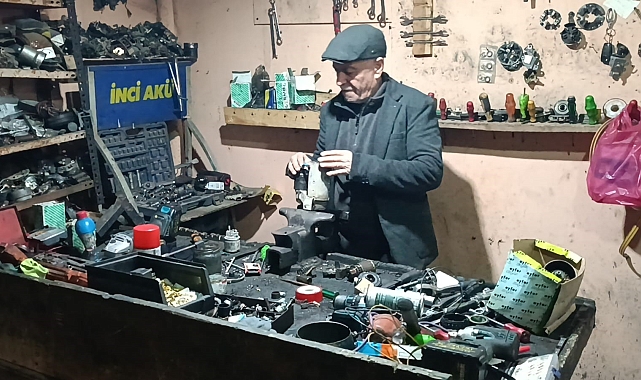 40 yıllık oto elektrik ustası teknolojiye direniyor