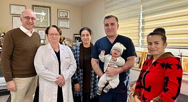 8,5 aylık Özbek bebek, annesinin karaciğeriyle hayata tutundu