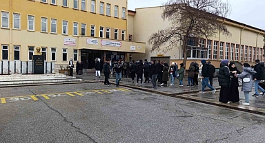 Afyonkarahisar’da AÖL heyecanı ilk oturumla başladı