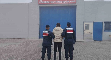 Afyonkarahisar’da kaçak şahıs yakalandı