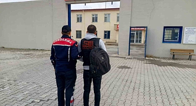 Afyonkarahisar’da kaçak şahıs yakalandı