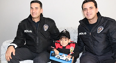 Ağrı'da engelli çocuğun 'polis olma' hayali gerçek oldu