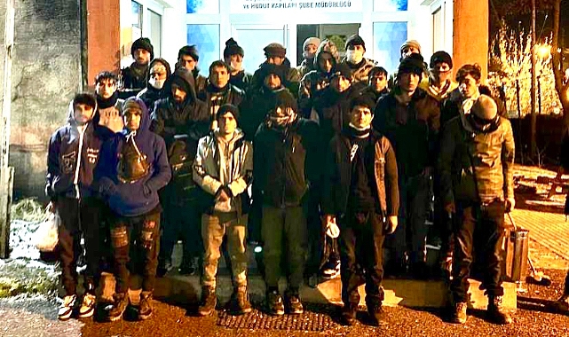 Ağrı'da Kasım ayı içinde 166 düzensiz göçmen yakalandı