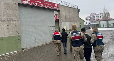 Ağrı’da kesinleşmiş hapis cezası bulunan 2 şüpheli tutuklandı