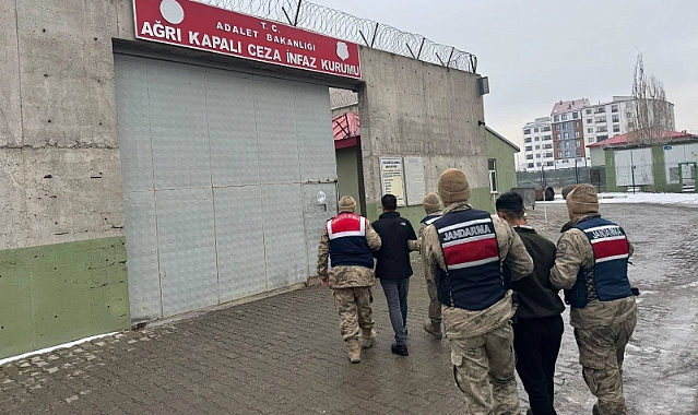 Ağrı’da kesinleşmiş hapis cezası bulunan 2 şüpheli tutuklandı