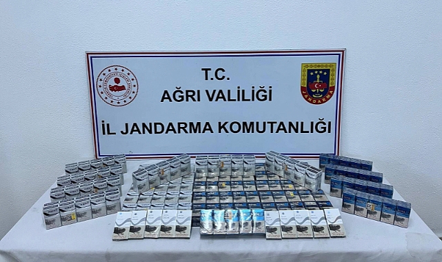 Ağrı'da yol kontrolünde 2 bin paket kaçak sigara ele geçirildi