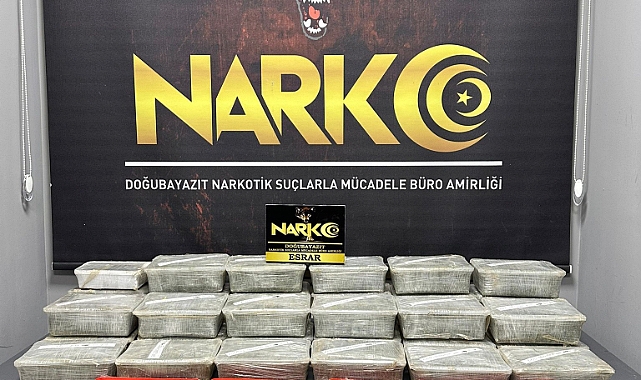 Ağrı’da Zehir Tacirlerine Darbe: 4 gözaltı