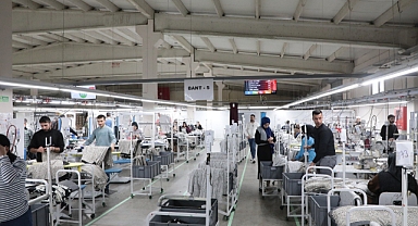 Ağrı'daki Tekstilkent kadınların umudu oldu (Videolu Haber)