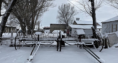 Ağrı yeniden beyaza büründü (Videolu Haber)