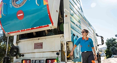 Alanya’nın temizliğine kadın eli değdi