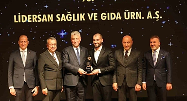 Altunkaya’nın çifte ödül gururu