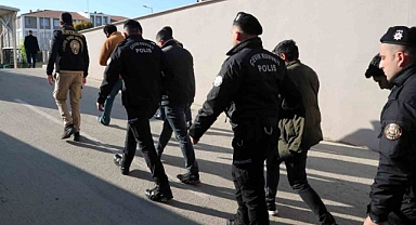 Antalya’da son 1 haftada 540 aranan şahıs yakalandı