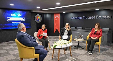 Antalya’da Tarımsal Kooperatifçiliğin Geleceği paneli düzenlendi
