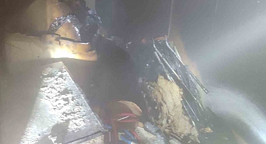 Apartman çatısında yangın