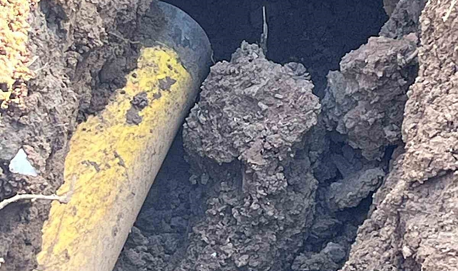 Ardahan Posof'ta toprak kayması doğalgaz hattına zarar verdi