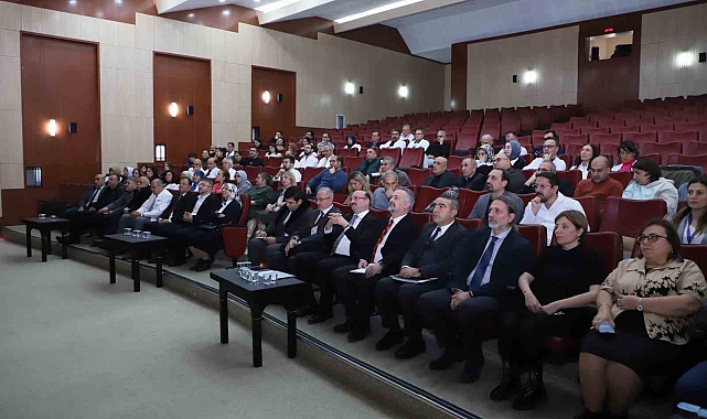 Atatürk Üniversitesi Rektörü Hacımüftüoğlu, birim ziyaretlerine başladı