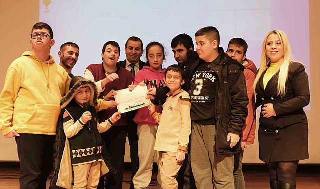 Atatürk Üniversitesi'nde engelliler günü farkındalık programı düzenlendi