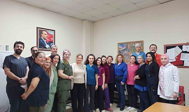 Aydın Devlet Hastanesi’nde anestezi teknisyenleri ve teknikerleri unutulmadı