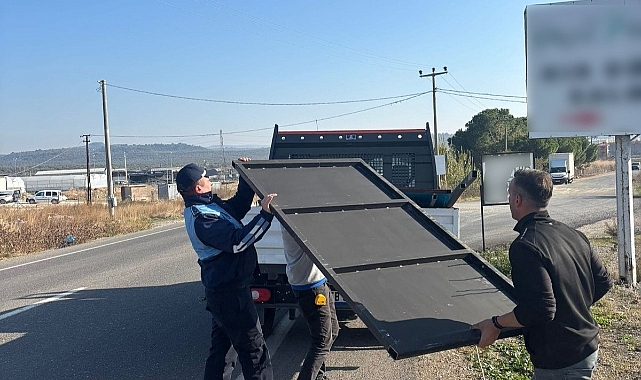 Ayvalık’ta görsel kirlilikle savaş başlatıldı