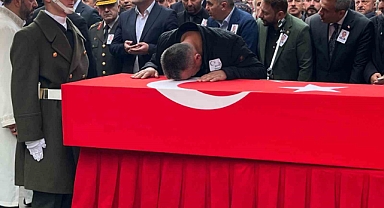 Babadan şehit evladına son veda