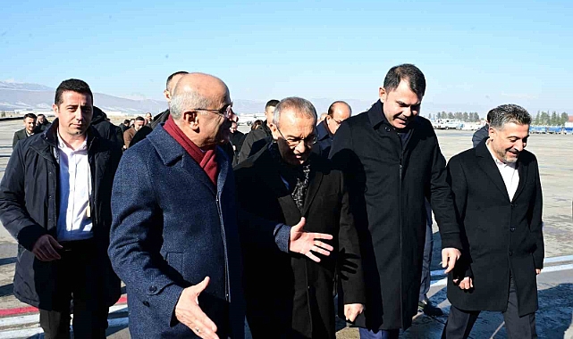 Bakan Kurum Malatya’da temaslarda bulunuyor