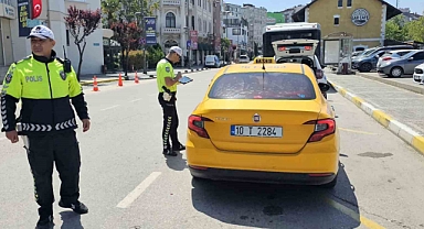 Bandırma’da trafik denetimlerinde ceza yağdı