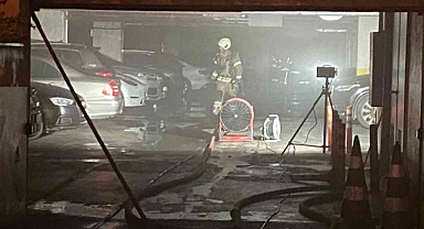 Başakşehir’de elektrikli araç yangını: 14 katlı bina geçici olarak tahliye edildi