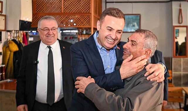 Başkan Ahmet Akın’dan Edremit’e çıkarma