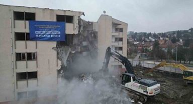 Başkan Aşgın’a vatandaşlardan ‘kentsel dönüşüm’ teşekkürü