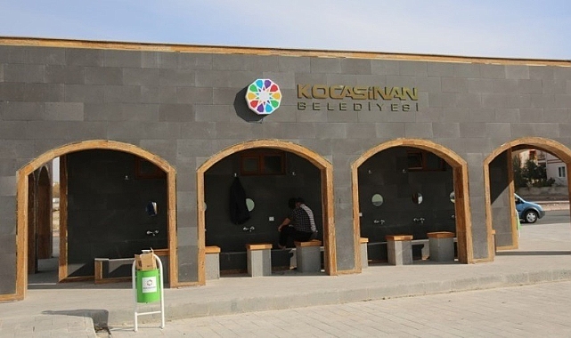 Başkan Çolakbayrakdar, “Şehrin kimliğine uygun yakışır modern şadırvanlar yapıyoruz”