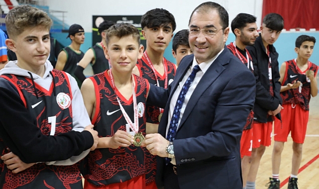 Basketbol Gençler İl Birinciliği Müsabakaları Sona Erdi