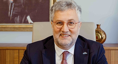 Beyin pili ameliyatlarının öncüsü İstanbul’a geliyor