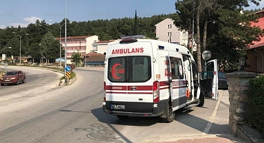 Bilecik’te devrilen motosiklet sürücüsü yaralandı