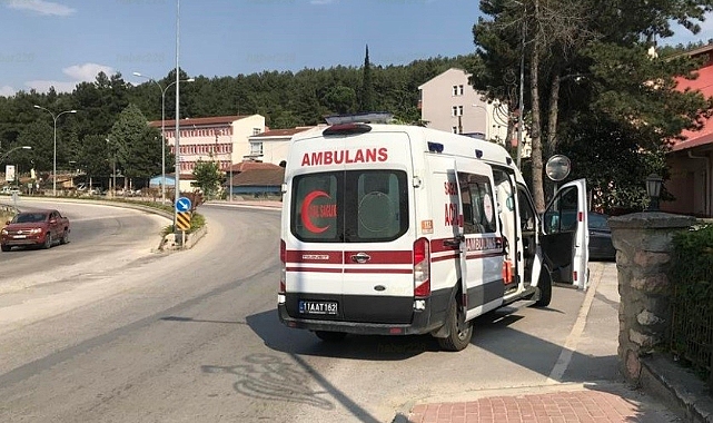 Bilecik’te devrilen motosiklet sürücüsü yaralandı