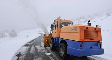 Bingöl’de 130 köy yolu ulaşıma açıldı