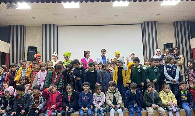 Bingöl’de 750 öğrenci tiyatro ile buluştu